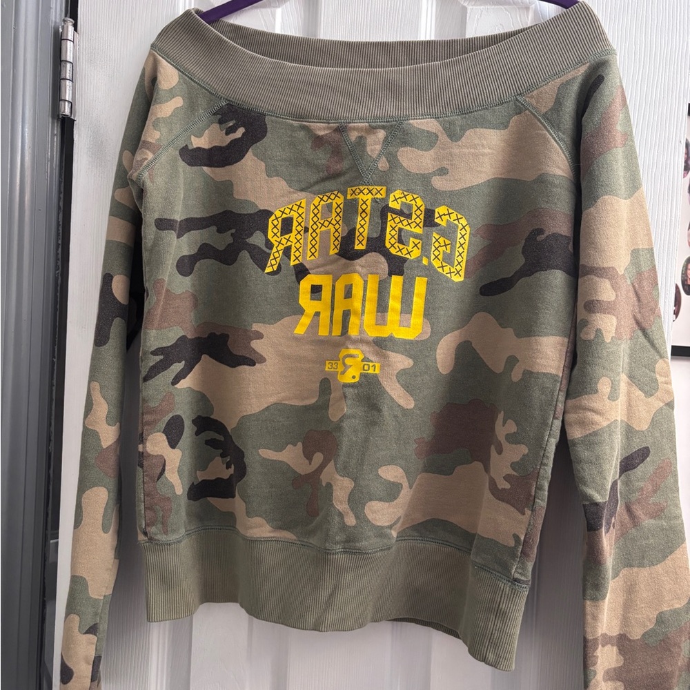 G-Star raw women’s Camo Off-Shoulder Sweatshirt with Yellow Print size large
